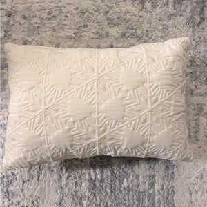Snowflake Lumbar Pillow